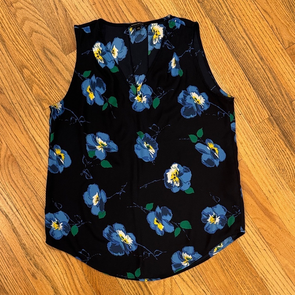 Banana Republic Black and Blue Floral Blouse XS